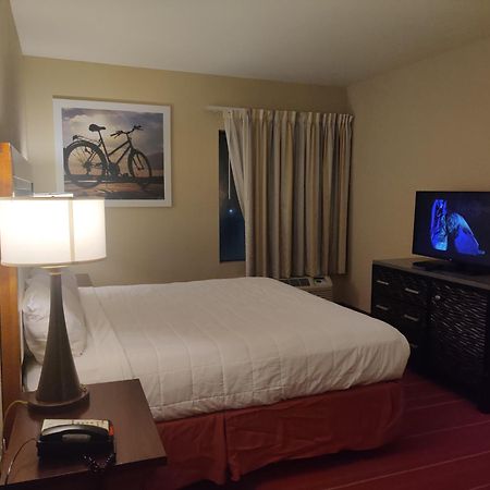 Days Inn By Wyndham Semmes Mobile Zewnętrze zdjęcie