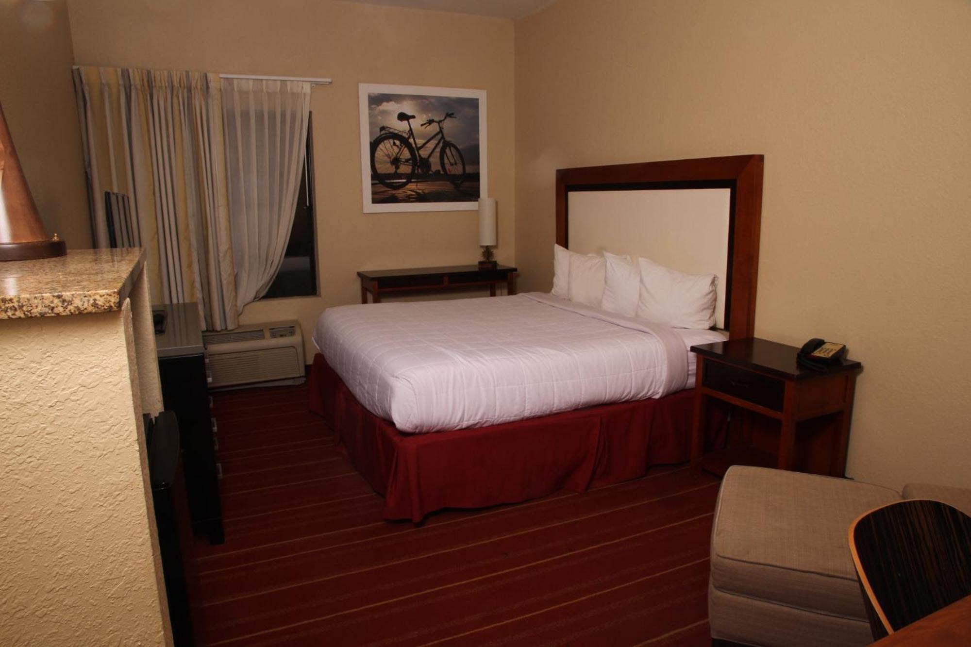 Days Inn By Wyndham Semmes Mobile Zewnętrze zdjęcie