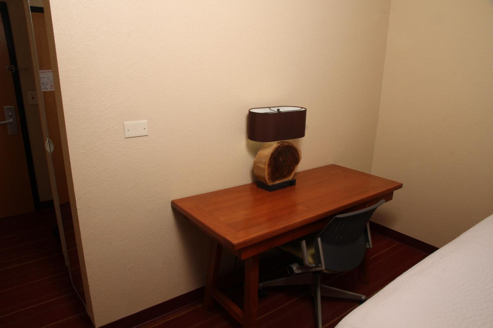 Days Inn By Wyndham Semmes Mobile Zewnętrze zdjęcie