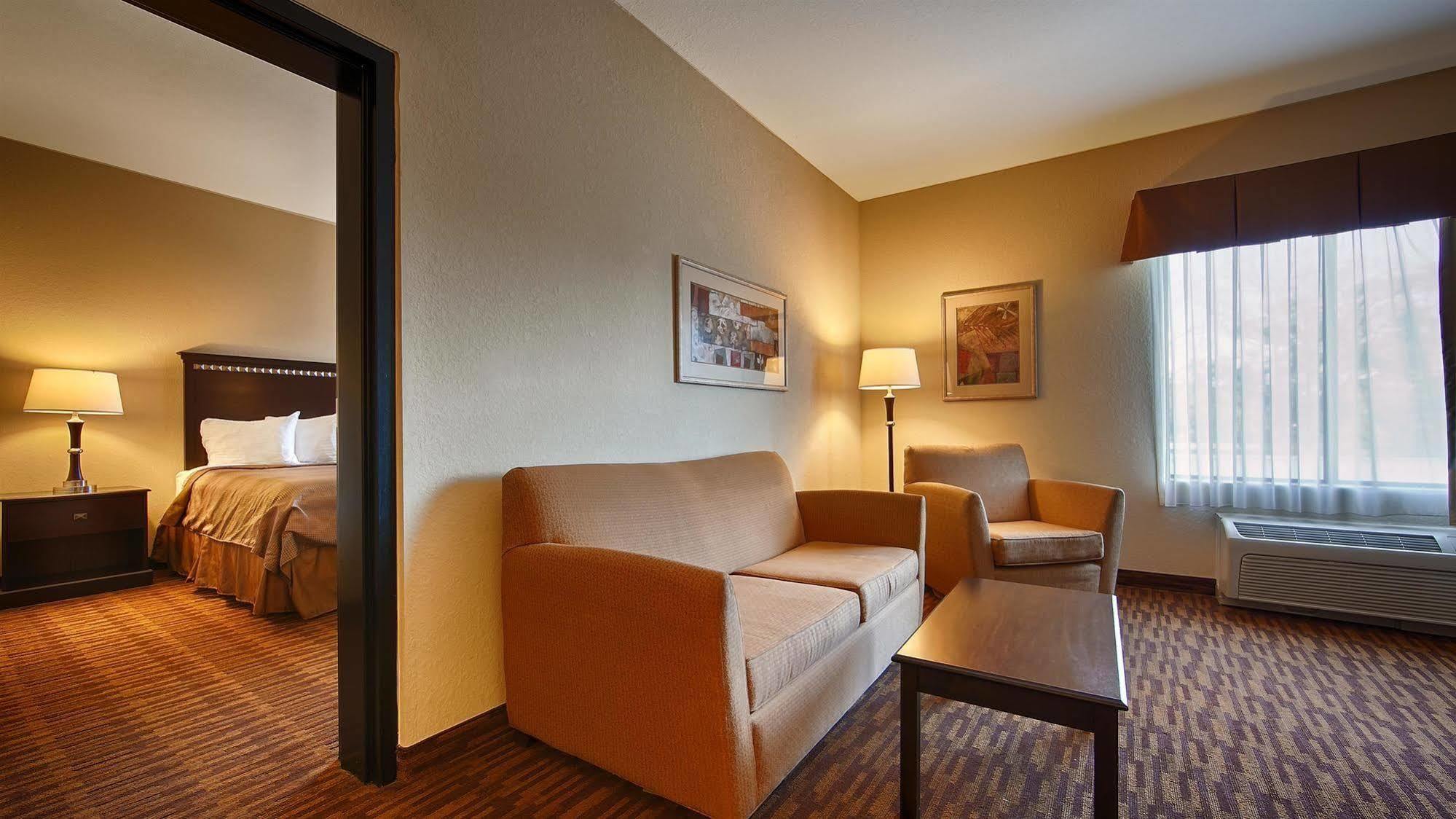 Days Inn By Wyndham Semmes Mobile Zewnętrze zdjęcie